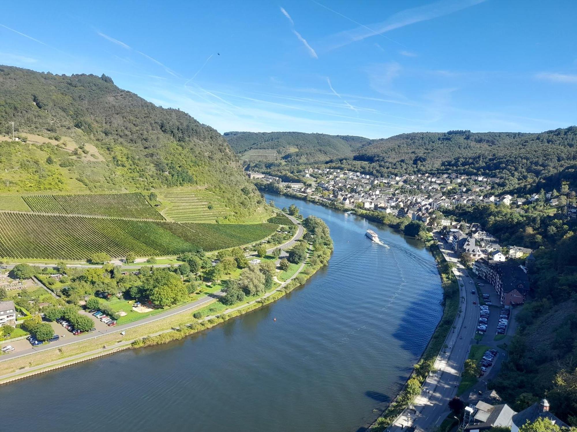 An Der Mosel Apartment Kaisersesch Luaran gambar